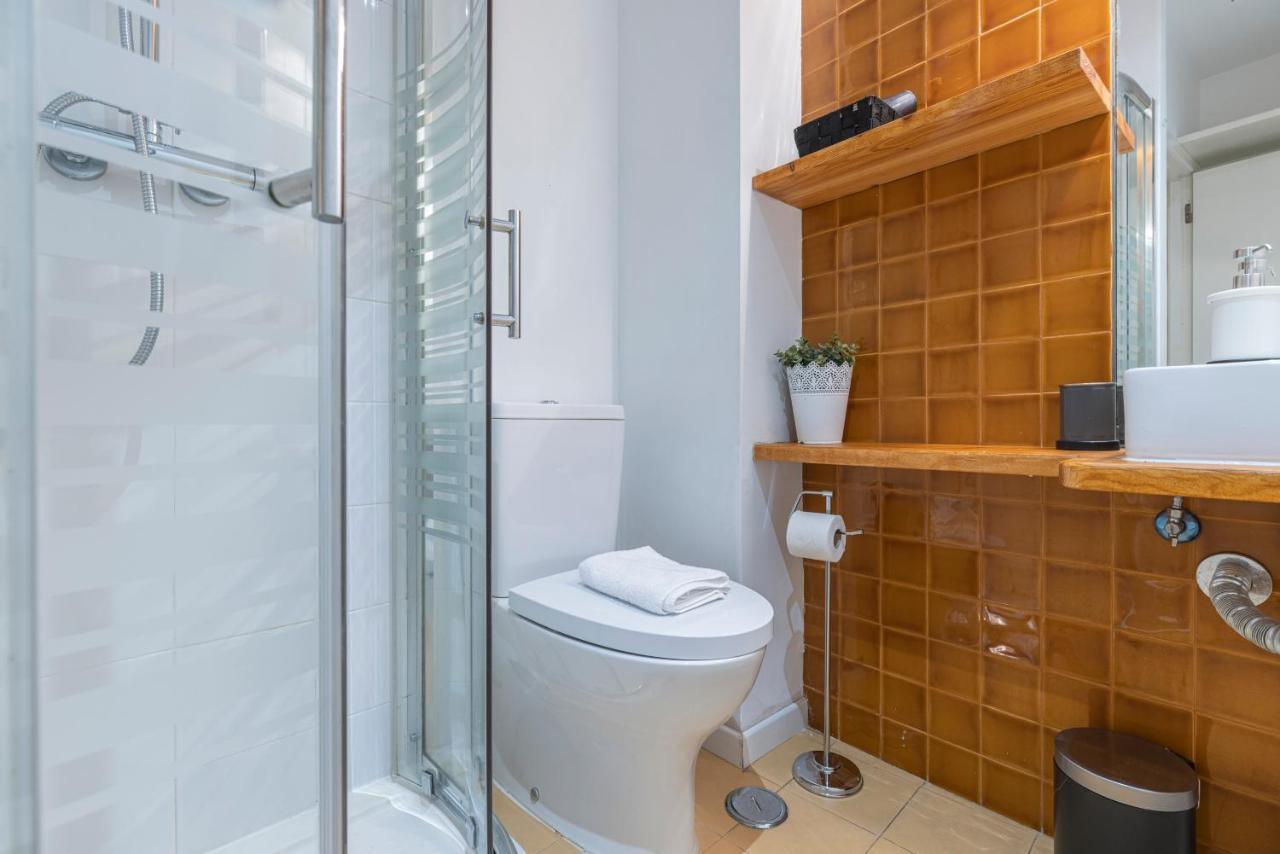 Alfama'S Heart Apartment By Lovelystay Lisboa المظهر الخارجي الصورة