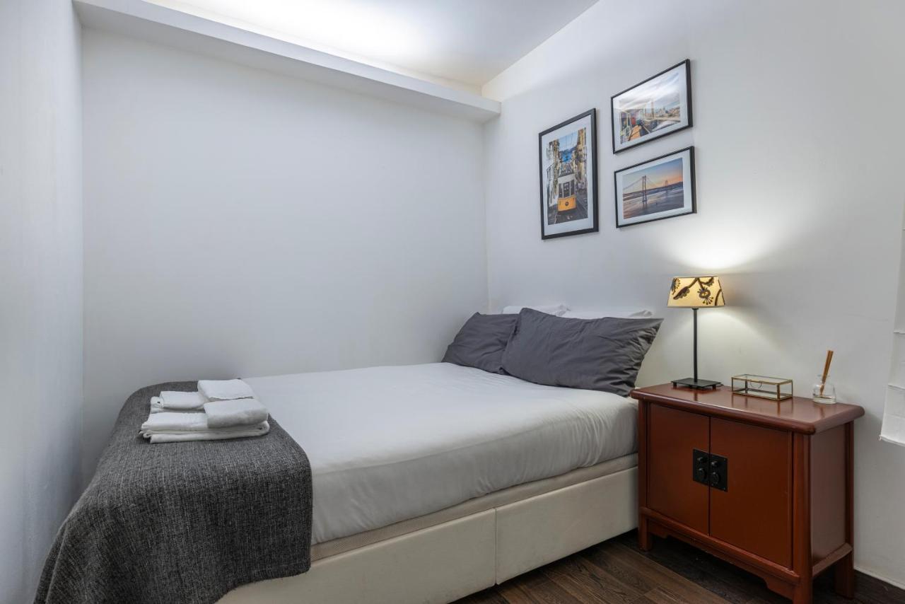 Alfama'S Heart Apartment By Lovelystay Lisboa المظهر الخارجي الصورة